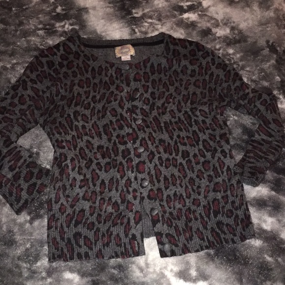 Forever 21 Cardigan - Picture 1 of 3